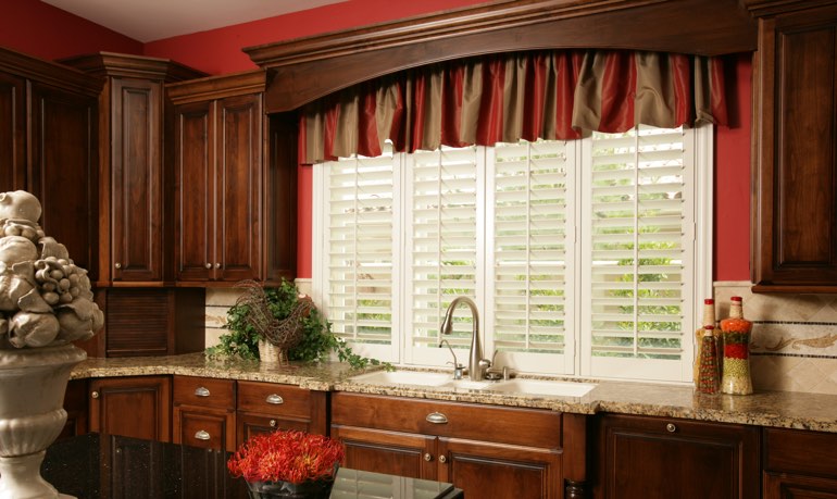 Atlanta kitchen shutter and cornice valance